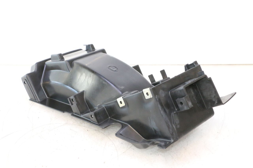 photo de REAR WHEEL SWINGARM KAWASAKI ZZR 600 (1995 - 2004) - Alternative perspective