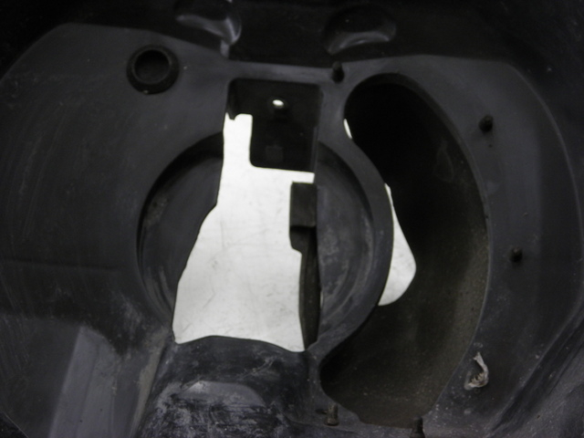 photo de FRONT UNDERTRAY MBK FLAME X 125 (2007 - 2016) - Alternative perspective