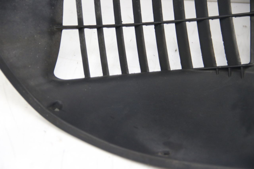 photo de FRONT WHEEL AXLE APRILIA ATLANTIC 500 (2002 - 2003) - Component zoom