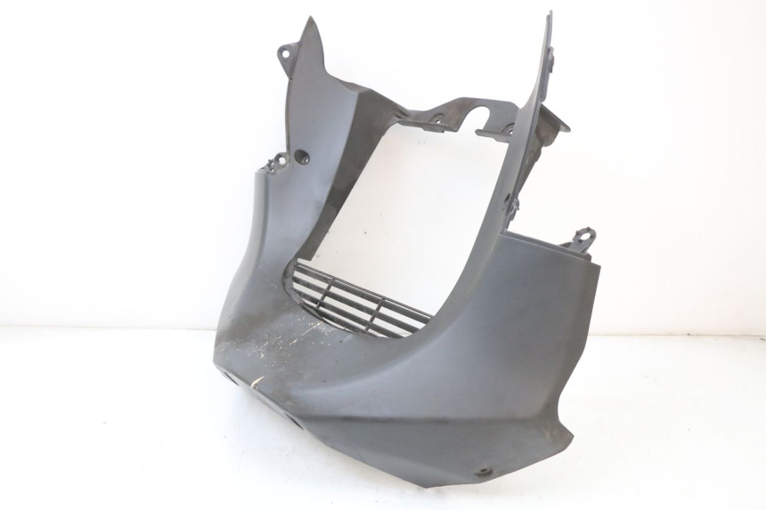 photo de FRONT WHEEL FENDER SUZUKI BURGMAN 125 (2007 - 2014) - Zoom on usage condition