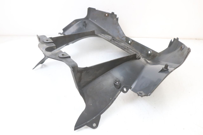 photo de FRONT WHEEL FENDER SUZUKI BURGMAN 125 (2007 - 2014) - Checked used part