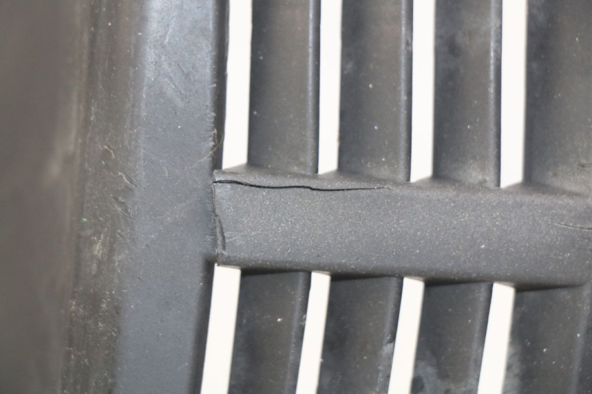 photo de FRONT WHEEL AXLE PEUGEOT CITYSTAR 125 (2011 - 2017) - Component detail