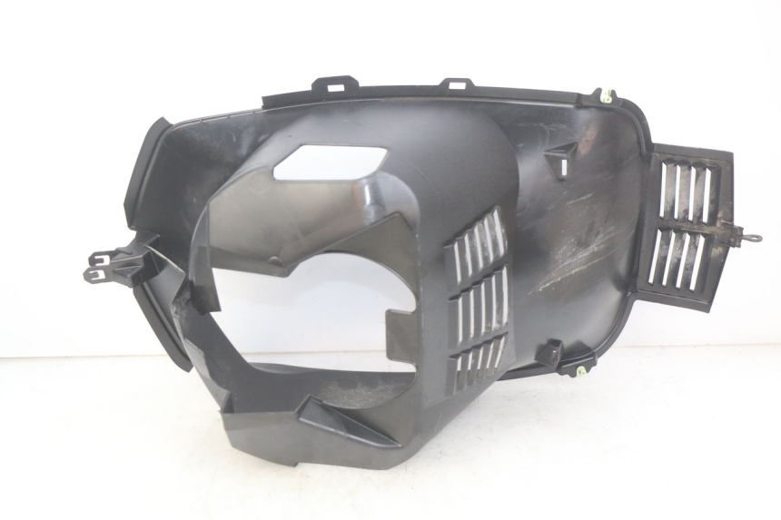 photo de FRONT WHEEL AXLE PEUGEOT CITYSTAR 125 (2011 - 2017) - Alternative perspective