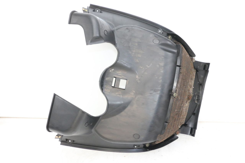 photo de FRONT WHEEL FENDER KYMCO DINK STREET 125 (2009 - 2014) - Zoom on usage condition