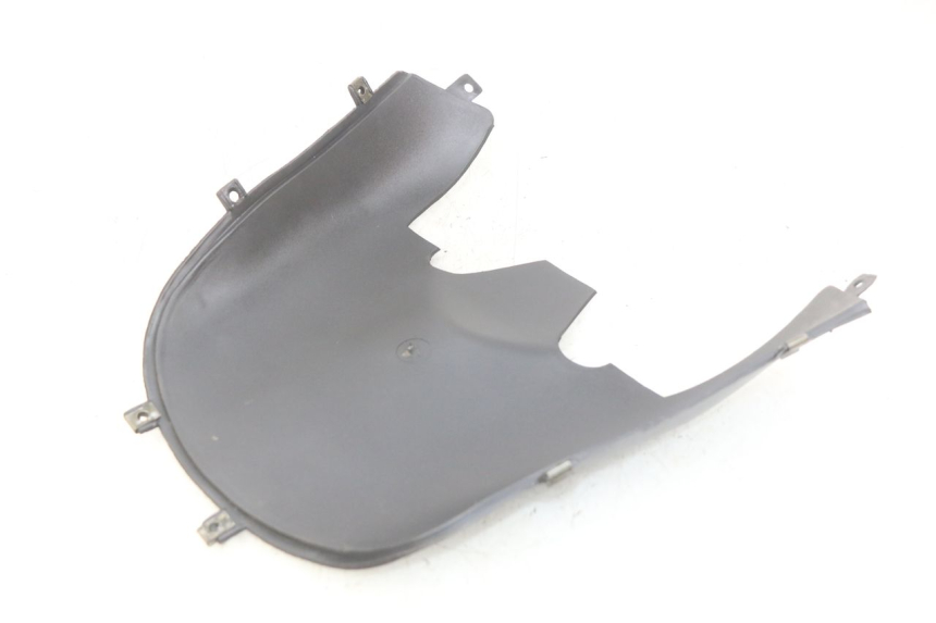 photo de FRONT WHEEL AXLE KEEWAY F-ACT FACT 50 (2006 - 2011) - Technical close-up