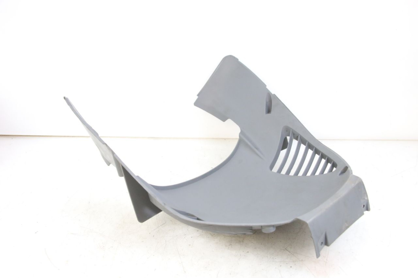 photo de FRONT WHEEL AXLE HONDA FES PANTHEON 2T 125 (1998 - 2002) - Technical close-up