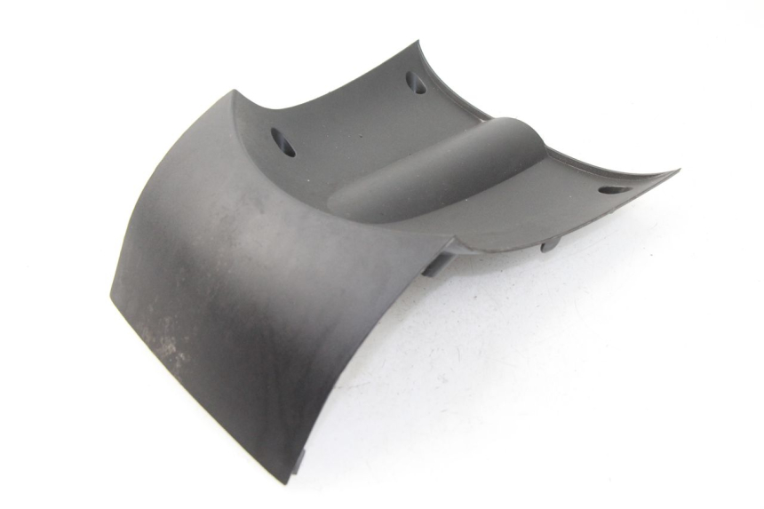 photo de FRONT WHEEL AXLE SYM FIDDLE 3 III 125 (2014 - 2020) - Technical close-up