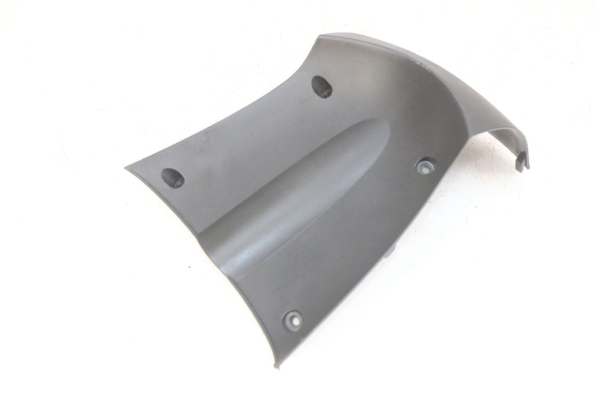 photo de FRONT WHEEL AXLE SYM FIDDLE 3 III 125 (2014 - 2020) - Alternative perspective