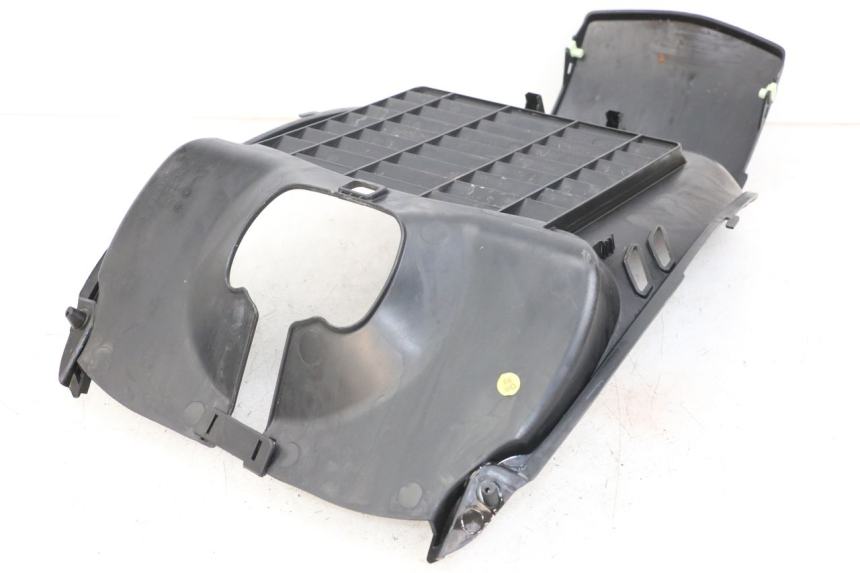 photo de FRONT UNDERTRAY PEUGEOT GEOPOLIS RS 125 (2007 - 2009) - Component detail