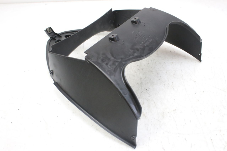 photo de FRONT WHEEL AXLE DERBI GPR 50 (2004 - 2009) - Zoom on usage condition