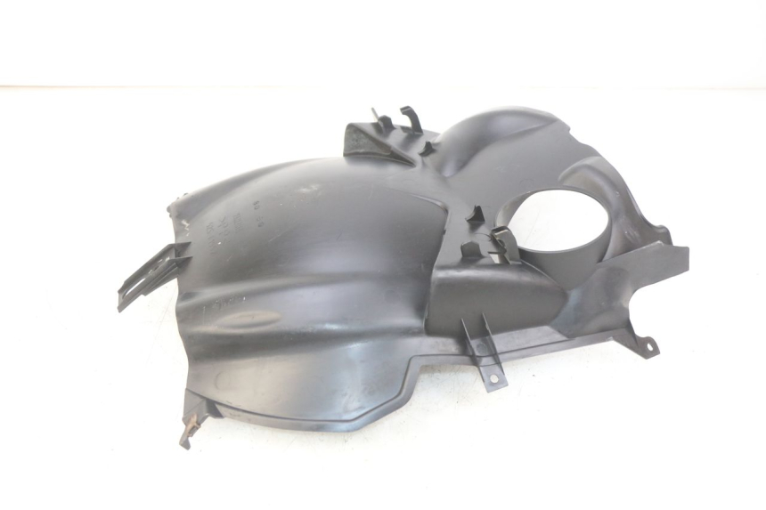 photo de FRONT WHEEL AXLE YAMAHA HW XENTER 125 (2011 - 2017) - Zoom on usage condition