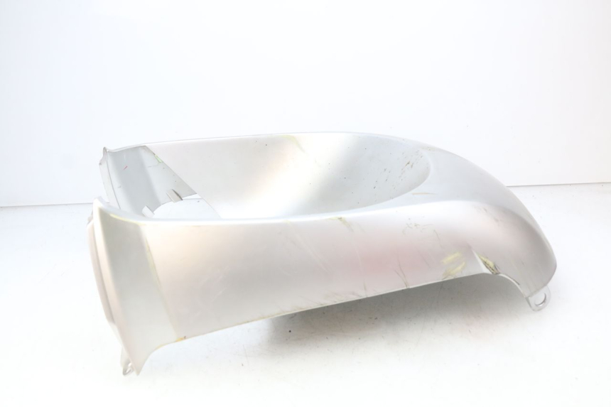 photo de FRONT WHEEL FENDER PEUGEOT KISBEE 2T 50 (2010 - 2017) - Additional view of the item