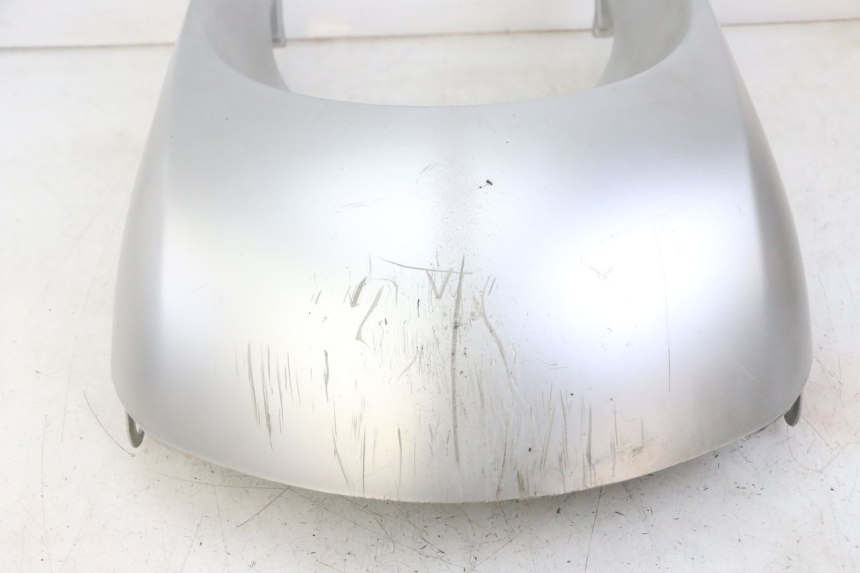 photo de FRONT WHEEL AXLE PEUGEOT KISBEE 2T 50 (2018 - 2022) - High-resolution close-up