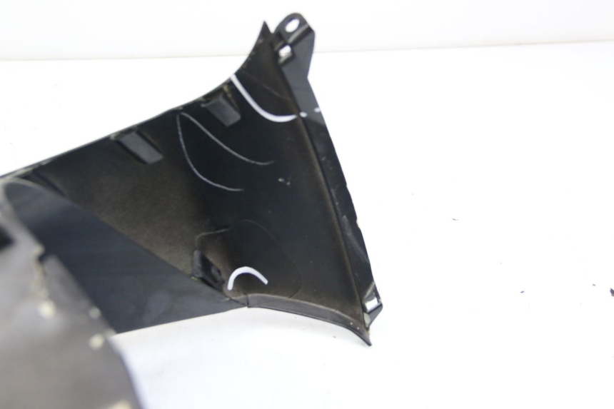 photo de FRONT WHEEL AXLE PEUGEOT KISBEE 4T 50 (2018 - 2022) - Technical close-up