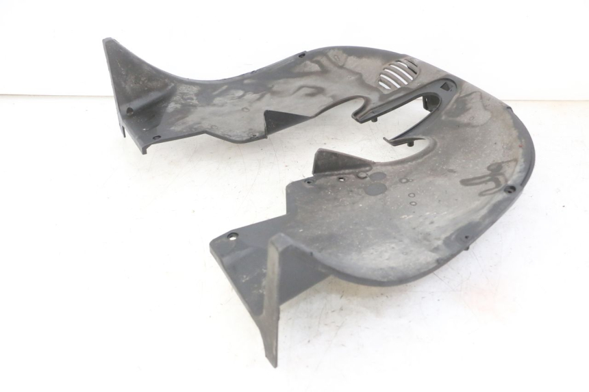 photo de FRONT WHEEL AXLE PIAGGIO MP3 LT 400 (2007 - 2012) - Checked used part