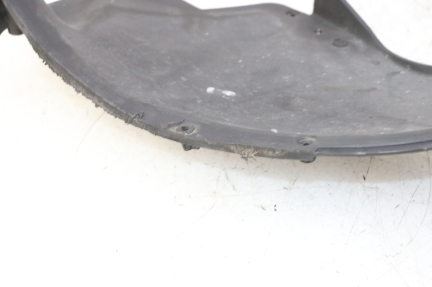 photo de FRONT WHEEL AXLE PIAGGIO MP3 500 (2011 - 2015) - Markings and original references