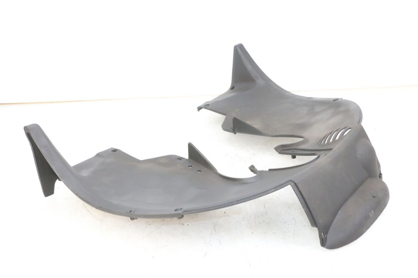 photo de FRONT UNDERTRAY PIAGGIO MP3 125 (2006 - 2014) - Surface and material condition