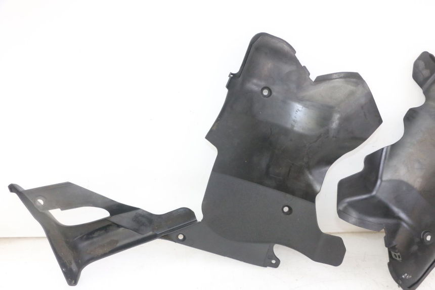 photo de FRONT UNDERTRAY HONDA NTV DEAUVILLE ABS 700 (2007 - 2016) - Technical close-up