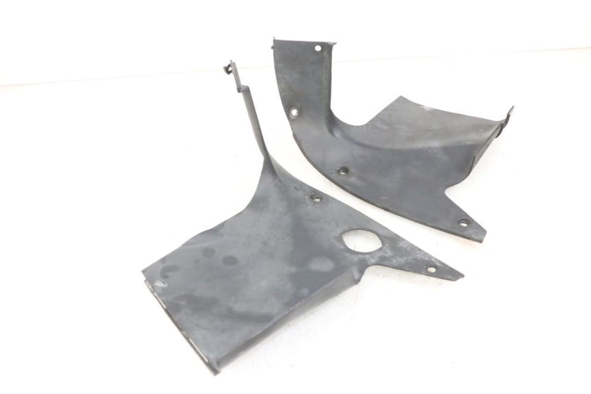 photo de FRONT WHEEL FENDER HONDA NTV DEAUVILLE 650 (1998 - 2001) - Product overview