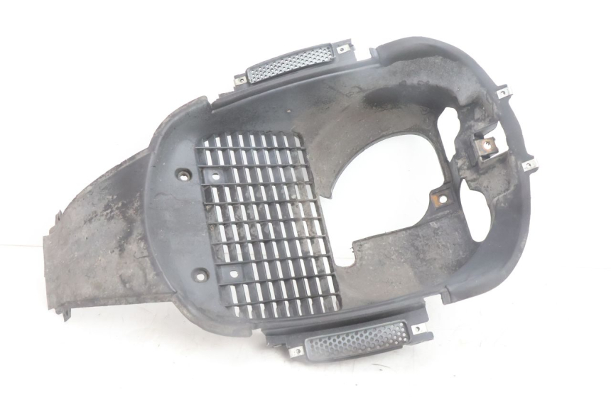 photo de FRONT UNDERTRAY GILERA RUNNER SP 50 (2002 - 2004) - Alternative perspective