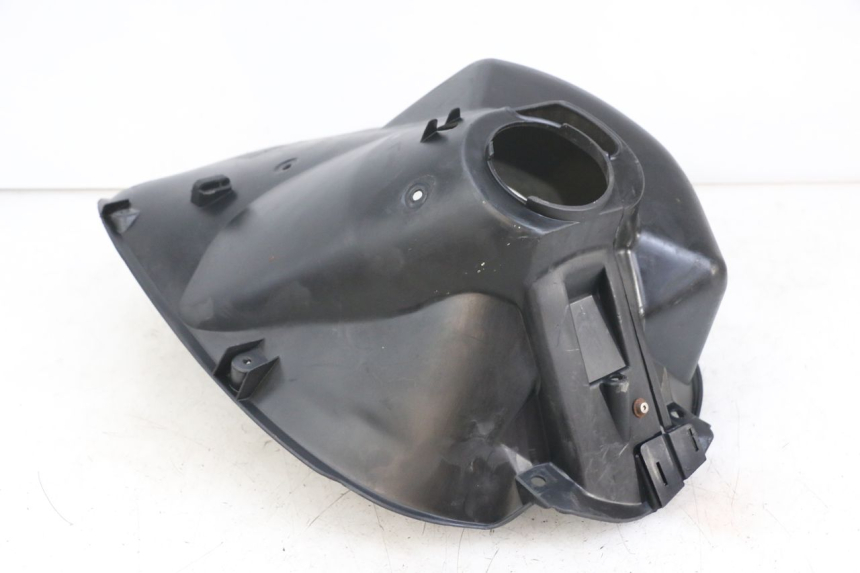 photo de FRONT WHEEL FENDER PEUGEOT SPEEDFIGHT 100 (1997 - 2007) - Technical close-up