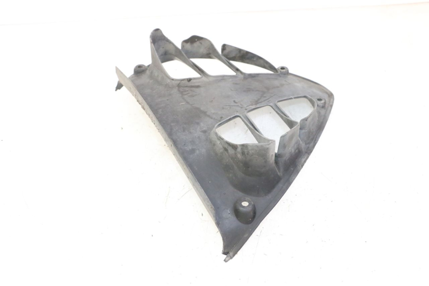 photo de FRONT UNDERTRAY HONDA ST PAN EUROPEAN 1300 (2002 - 2013) - Zoom on usage condition