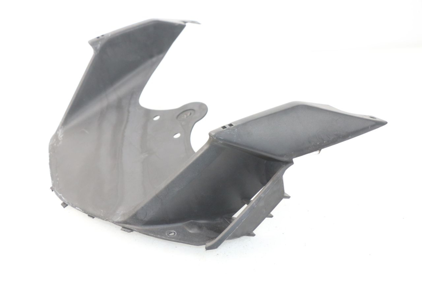photo de FRONT UNDERTRAY SUZUKI SV S ABS 650 (2003 - 2009) - Technical close-up