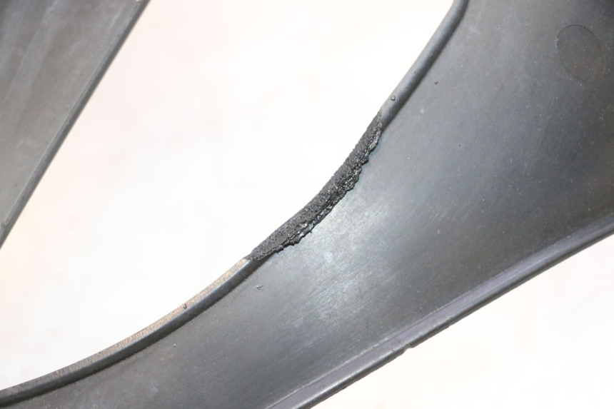 photo de FRONT UNDERTRAY HONDA VFR FI RC46 800 (1998 - 2001) - Checked used part
