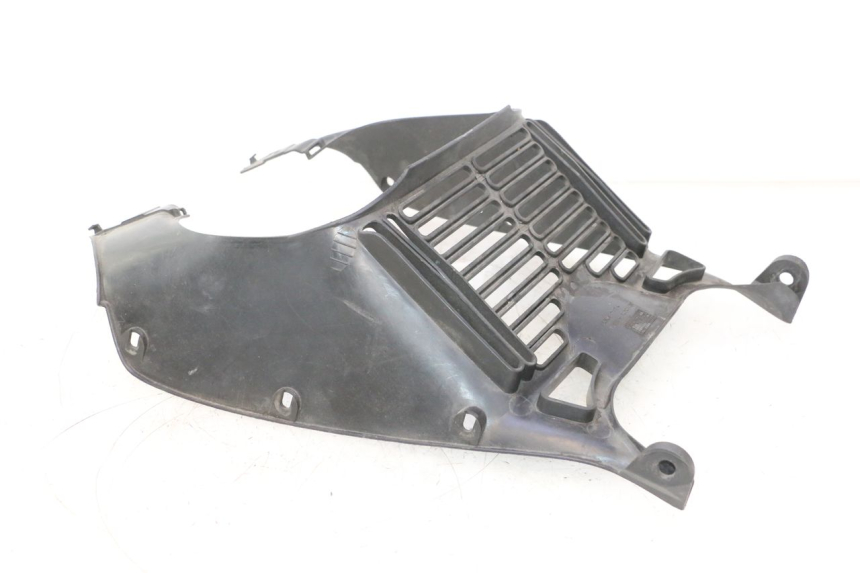 photo de FRONT UNDERTRAY HONDA XLV VARADERO 125 (2000 - 2006) - Surface and material condition