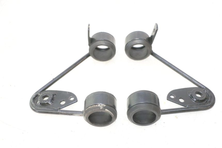 photo de HEADLIGHT BRACKET MZ RT 125 (2000 - 2008) - Component detail