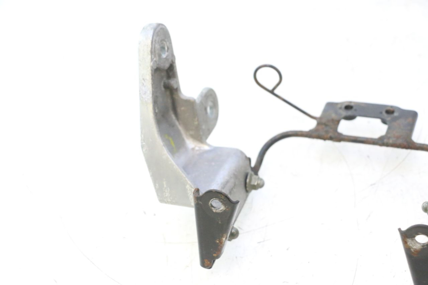 photo de HEADLIGHT BRACKET YAMAHA XJR 1300 (1998 - 2002) - Product overview
