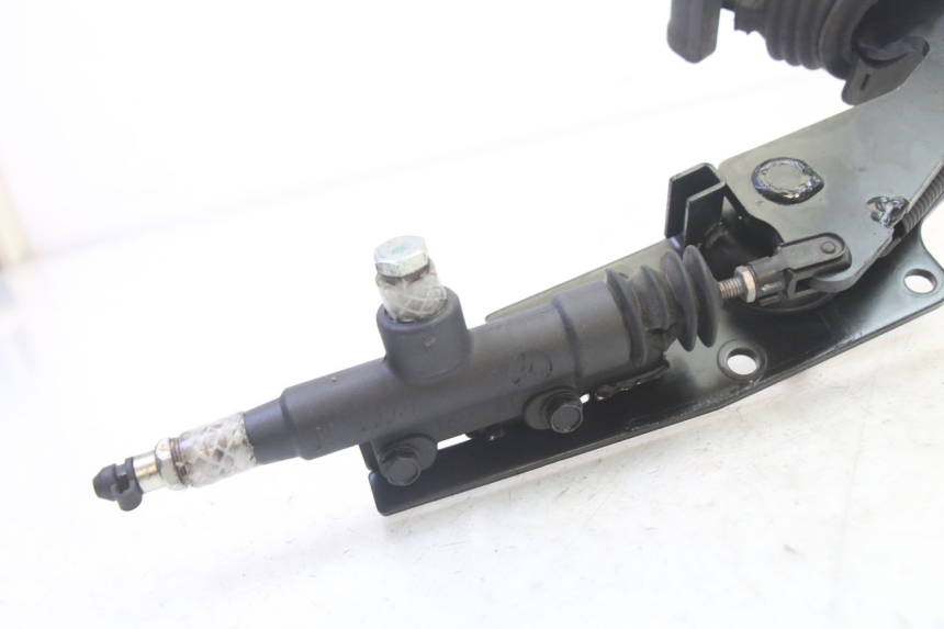 photo de BRAKE PEDAL QUADRO 4 4D 350 (2015 - 2018) - Component detail