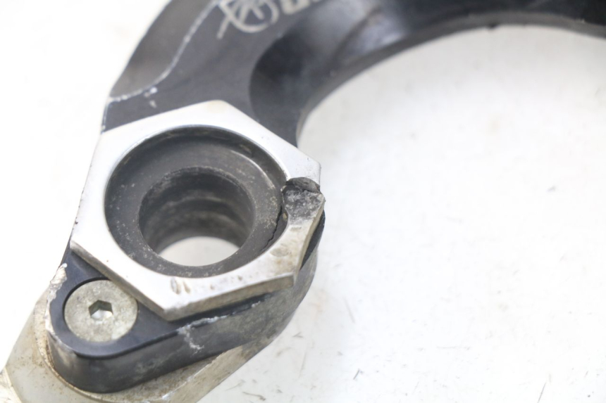 photo de BRAKE PEDAL HONDA CRF CR-F 450 (2005 - 2008) - Surface and material condition