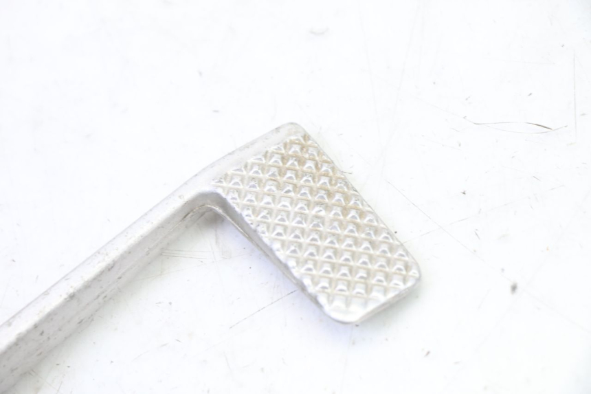 photo de BRAKE PEDAL YAMAHA FJR ABS 1300 (2006 - 2012) - Zoom on usage condition