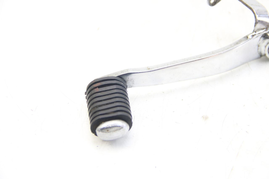 photo de BRAKE PEDAL YAMAHA FZS FAZER 600 (2001 - 2003) - Zoom on usage condition