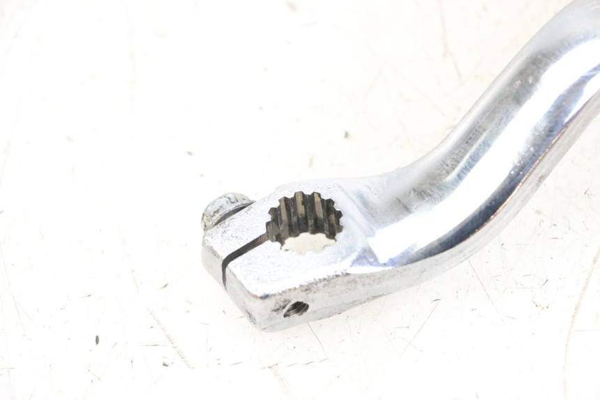 photo de BRAKE PEDAL HYOSUNG GF 125 (2001 - 2005) - Technical close-up