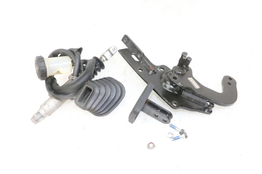 photo de BRAKE PEDAL PIAGGIO IE MP3 YOURBAN 300 (2011 - 2016) - Main view