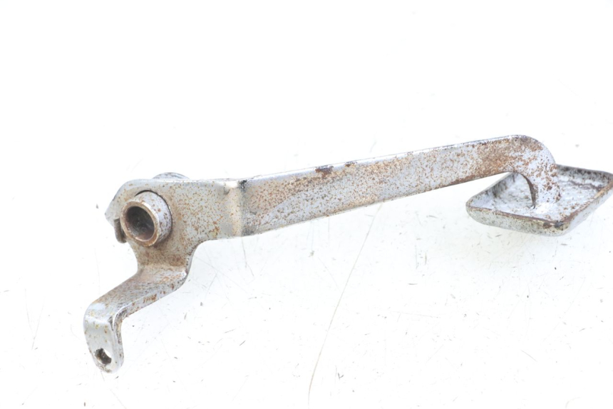 photo de BRAKE PEDAL JINLUN JL HIGHLANDER 125 (2007 - 2015) - Zoom on usage condition