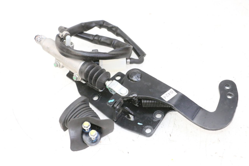 photo de BRAKE PEDAL PIAGGIO MP3 HPE 310 (2024 - 2025) - Main view