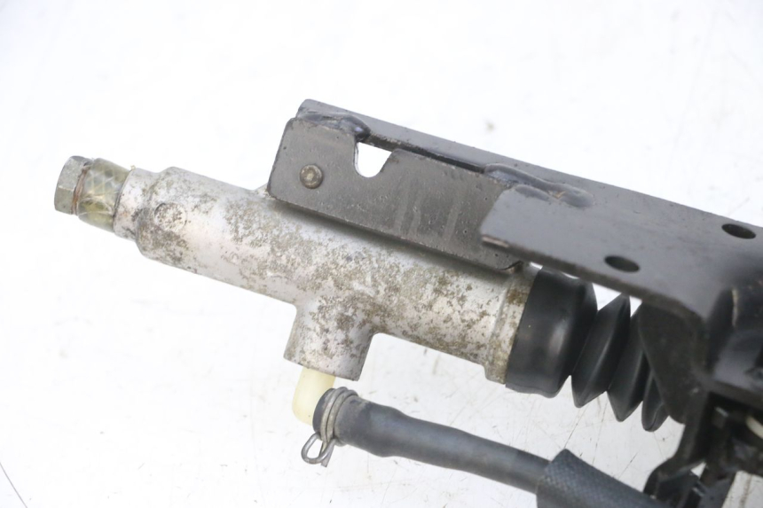 photo de BRAKE PEDAL PIAGGIO MP3 LT 300 (2010 - 2016) - Fixing points details