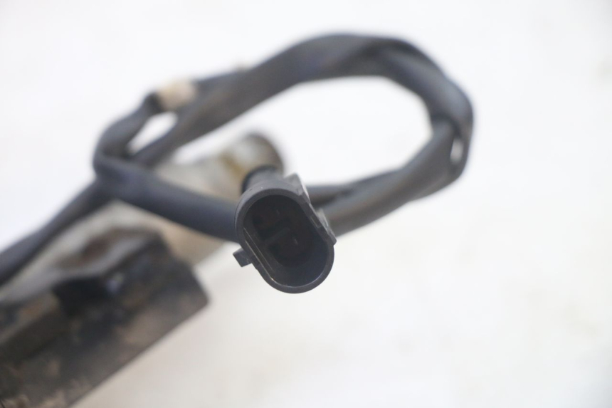 photo de BRAKE PEDAL PIAGGIO MP3 RL 250 (2006 - 2010) - Alternative perspective