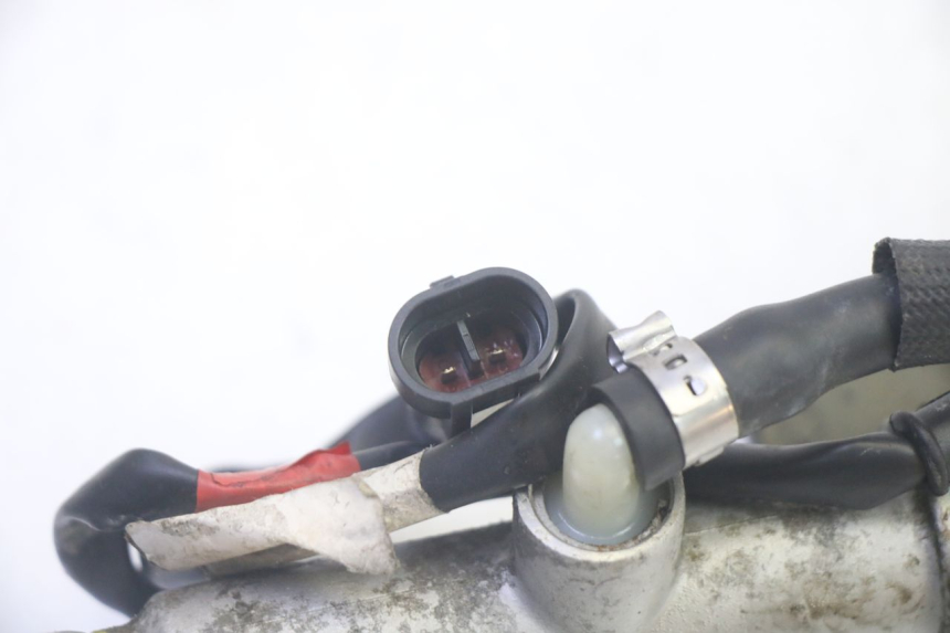 photo de BRAKE PEDAL PIAGGIO MP3 RL 250 (2006 - 2010) - Zoom on usage condition