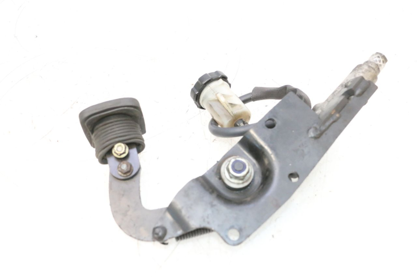 photo de BRAKE PEDAL PIAGGIO MP3 RL 250 (2006 - 2010) - Technical close-up