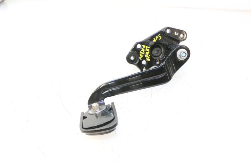 photo de BRAKE PEDAL HARLEY DAVIDSON ROAD GLIDE FLTRXSE 1920 (2018 - 2022) - Alternative perspective