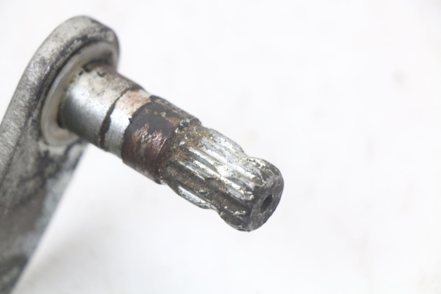 photo de BRAKE PEDAL SUZUKI GS F 500 (2004 - 2007) - Alternative perspective