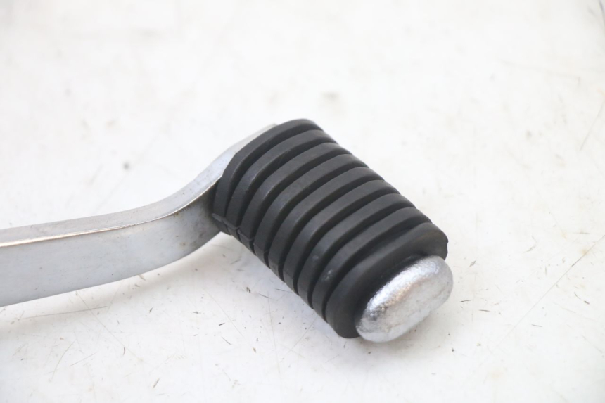 photo de BRAKE PEDAL YAMAHA FZS FAZER 600 (2001 - 2003) - Alternative perspective