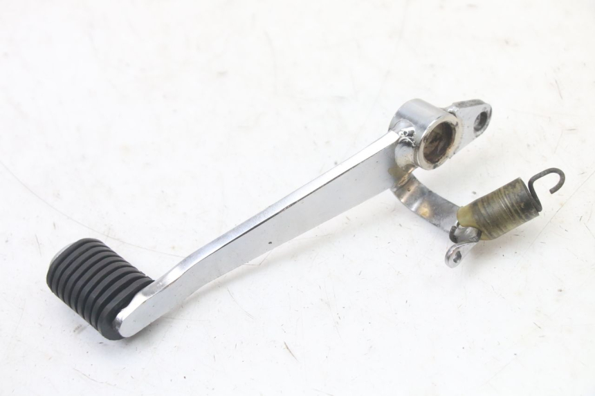 photo de BRAKE PEDAL YAMAHA FZS FAZER 600 (2001 - 2003) - Technical close-up