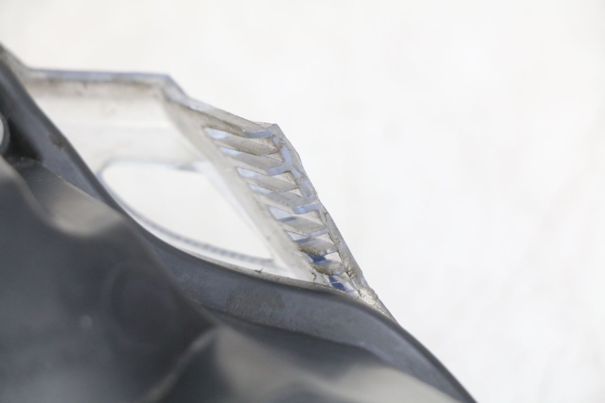 photo de HEADLIGHT KYMCO AGILITY 16+ 4T 50 (2018 - 2023) - Alternative perspective