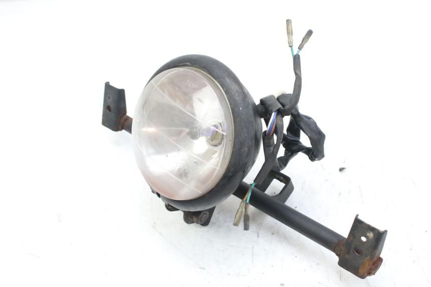 photo de FRONT HEADLIGHT KYMCO AGILITY 4T 50 (2005 - 2018) - Technical close-up