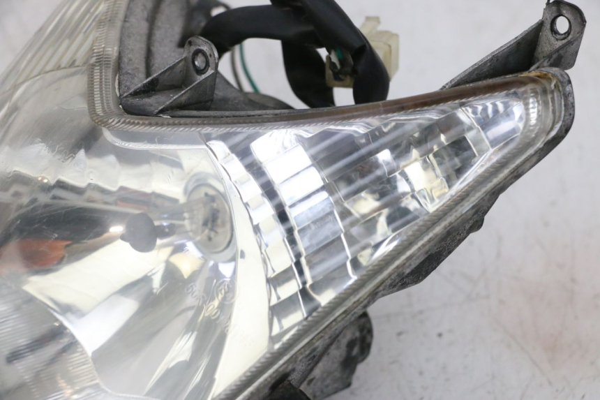 photo de HEADLIGHT KYMCO AGILITY CITY 4T 50 (2008 - 2016) - Checked used part